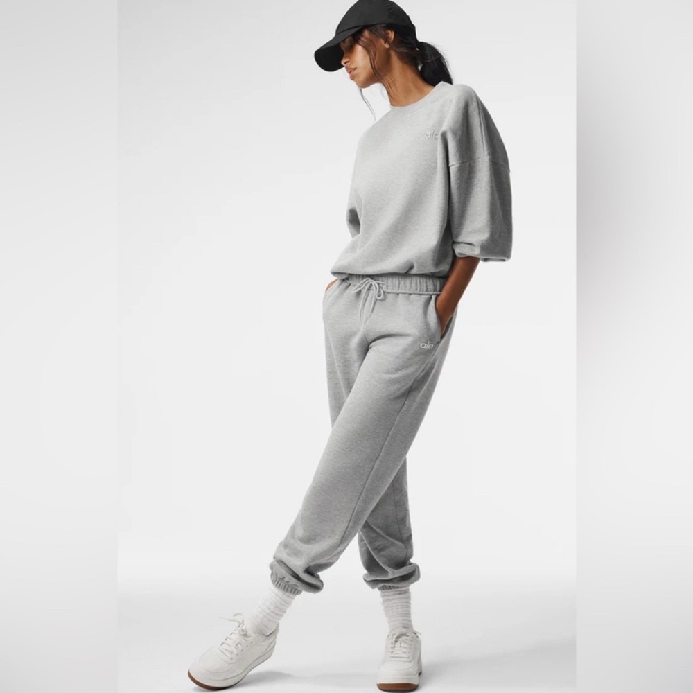 alo accolade sweatpants | free shipping | size S
